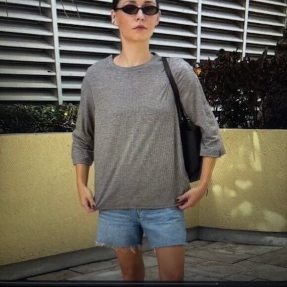 Post Shoulder Surgery Tear Away Top with 3/4" Sleeves (NWT) - Picture 4 of 15